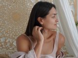 How Did Karina More, a Natural Beauty Expert From Ukraine, Create a Huge Natural Beauty Community?